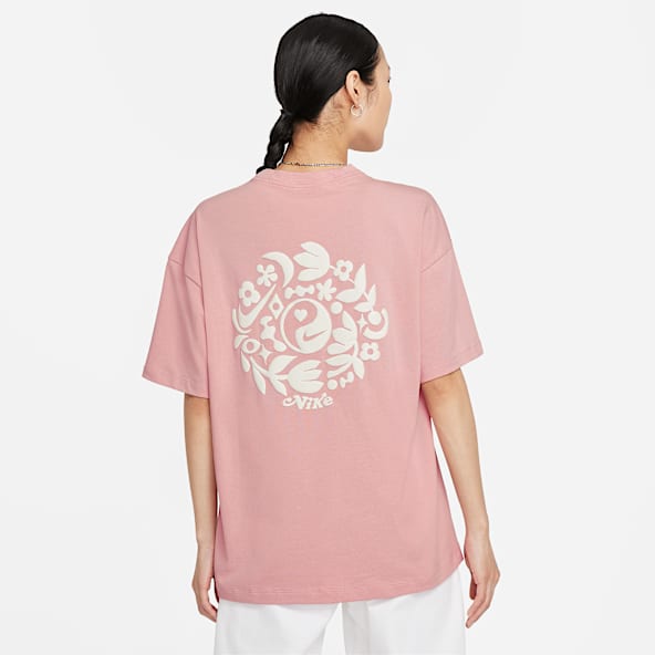 Nike公式 夏のマストアイテム ナイキ公式通販