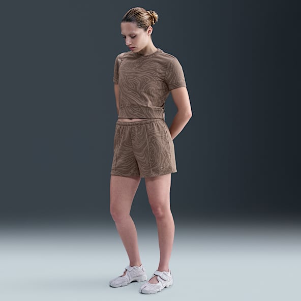 Nike Sportswear Chill Terry Shorts de French Terry con estampado de tiro medio para mujer