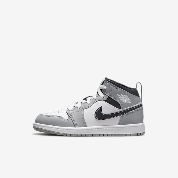 Jordan 1. Nike.com بكب