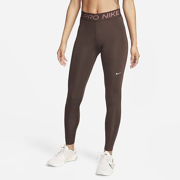 Nike Sportswear Essential magas derekú, mintás női leggings