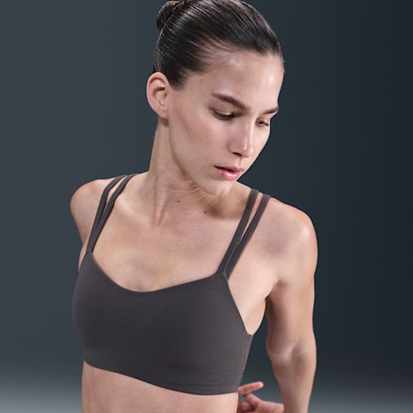 Nike Zenvy Strappy Women's Light-Support Padded Sports Bra