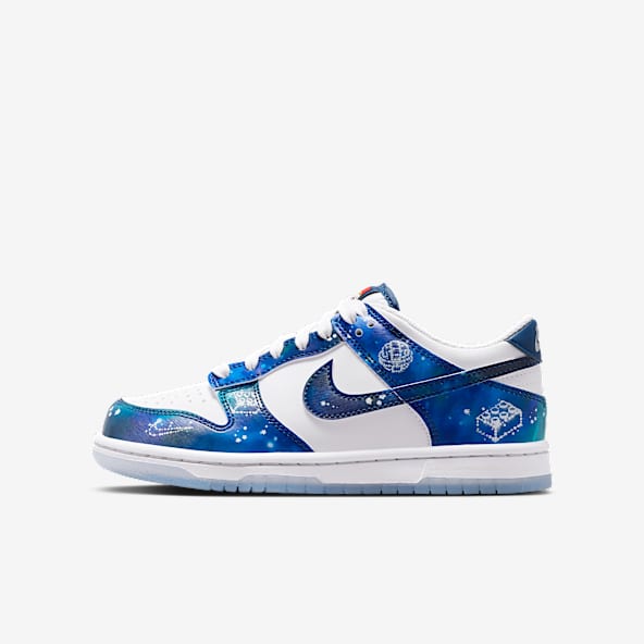 Nike Dunk LOW x LEGO® コレクション Nike Dunk LOW x LEGO® コレクション ジュニアシューズ