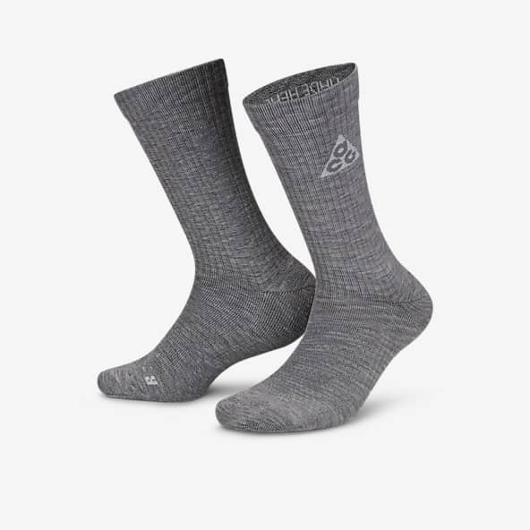 mens long black nike socks