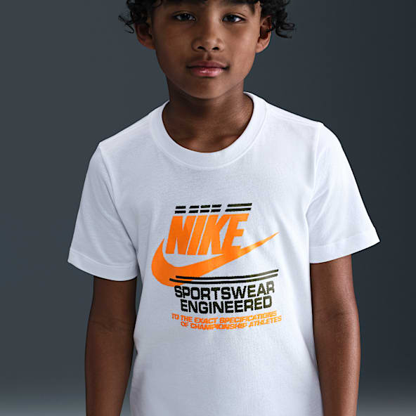 Nike Sportswear Big Kids' T-Shirt