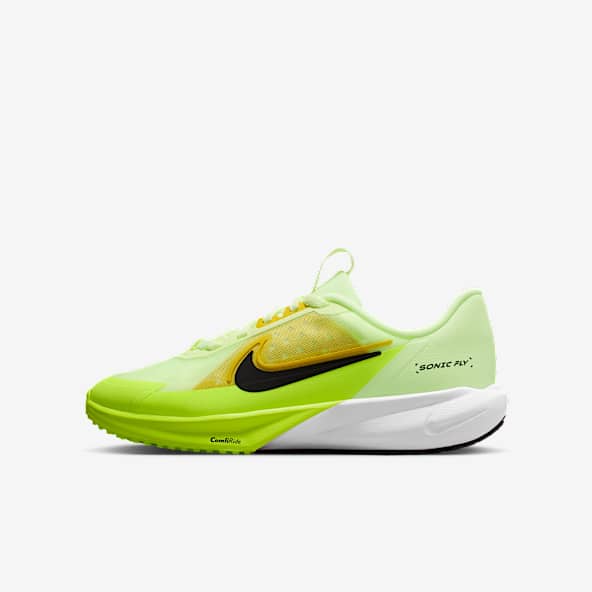Nike Sonic Fly Genç Çocuk Koşu Ayakkabısı