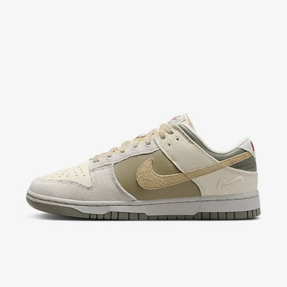 NIKE Dunk Low leather sneakers
