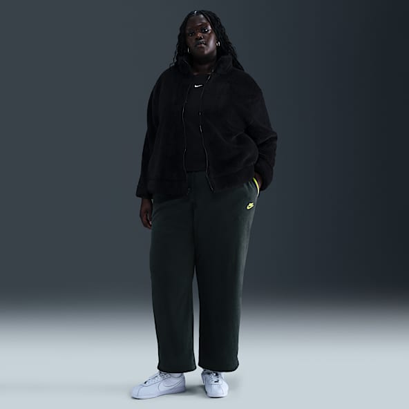 Nike Sportswear Club Fleece Women's Mid-Rise Wide Leg Cozy Pants (Plus Size)
