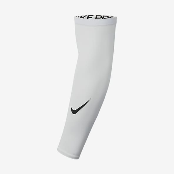 Sleeves & Armbands Football. Nike.com