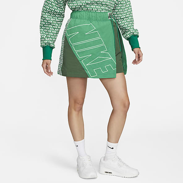 Girls nike skirt sales