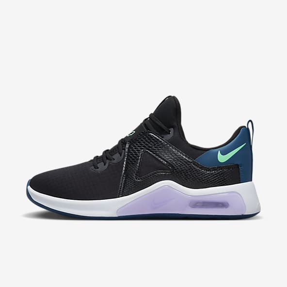 New. Nike SG