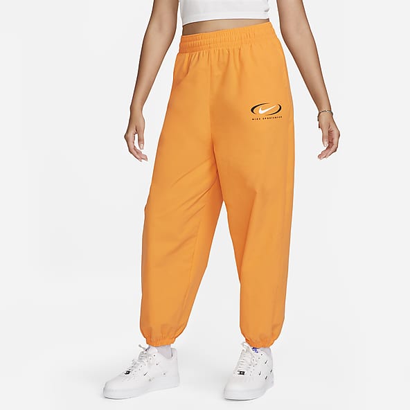 Nike Sportswear Trend Women's Woven Joggers. Nike CZ