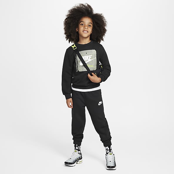 Completini nike store