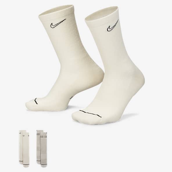 SOLDES 2024 : Nike NSW Crew Essential Stripe Chaussettes White Black, M  pour Hommes pas cher