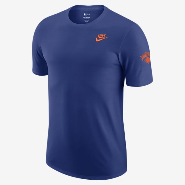 New York Knicks Essential Club Men's Nike NBA T-Shirt