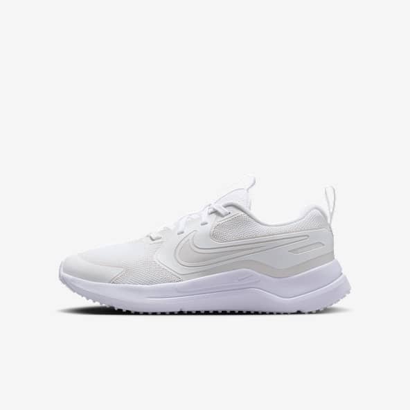 Nike Cosmic Runner Older Kids' Road Running Shoes