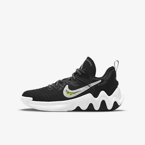 Nike basketball shoes youth size 5.5 clearance