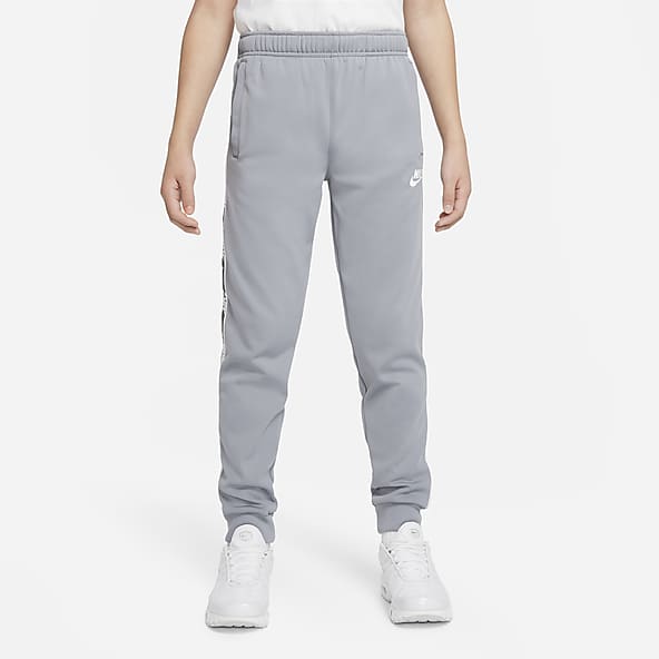 nike club camo jogger