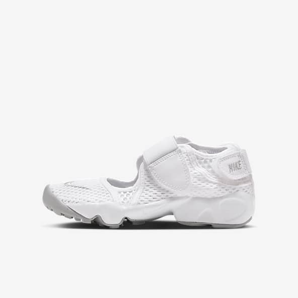 Nike air strap shoes clearance