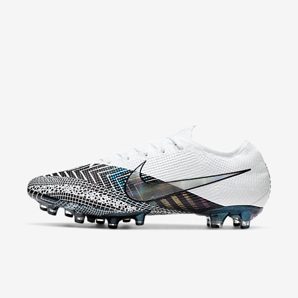 white soccer shoes