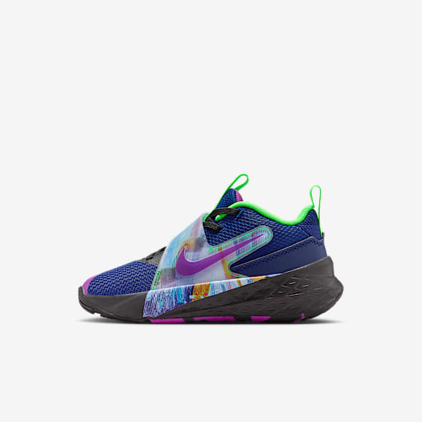 Nike Team Hustle D 12 Little Kids' Shoes