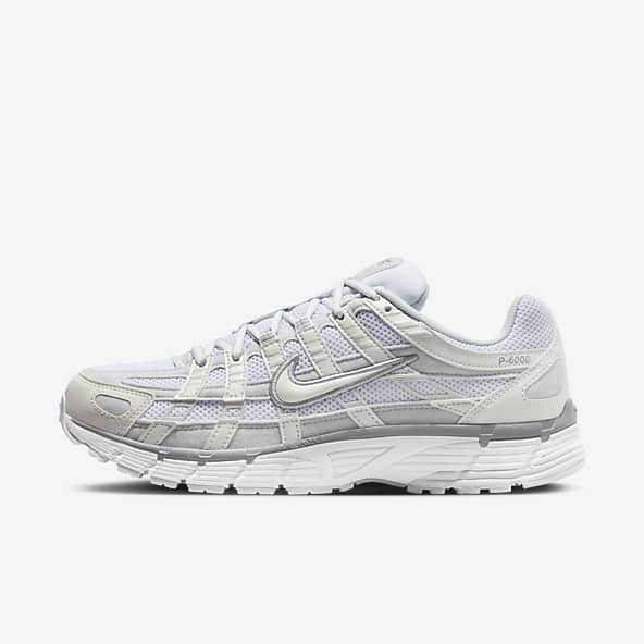 Nike air cheap white sneakers