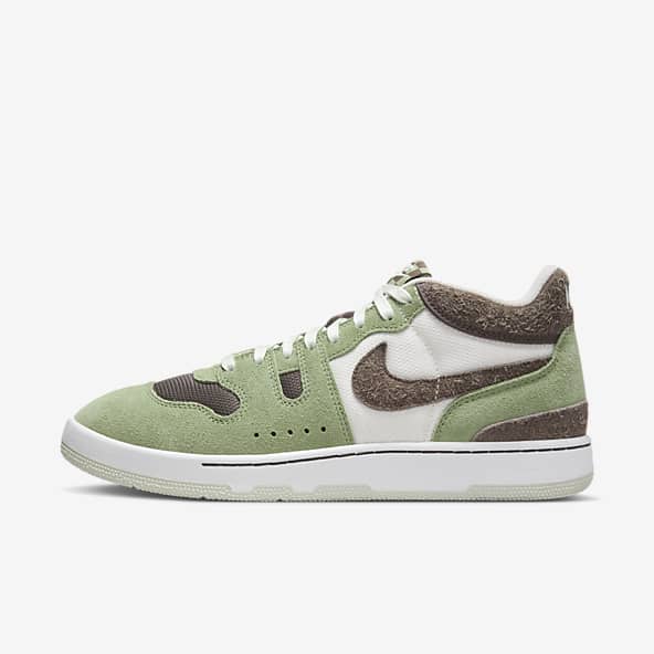 Just In Tennis. Nike IN
