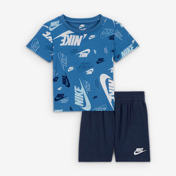 Nike Sportswear Conjunto de camiseta con estampado y pantalón corto ligero de tejido French terry - Bebé (12-24 M)