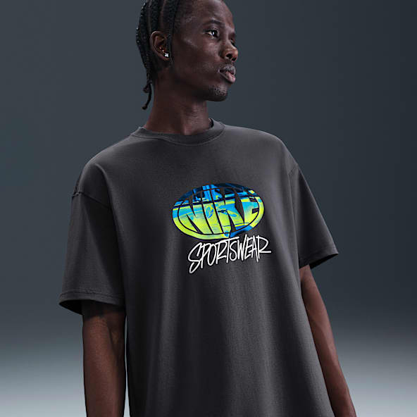 Nike Sportswear Men's Max90 T-Shirt