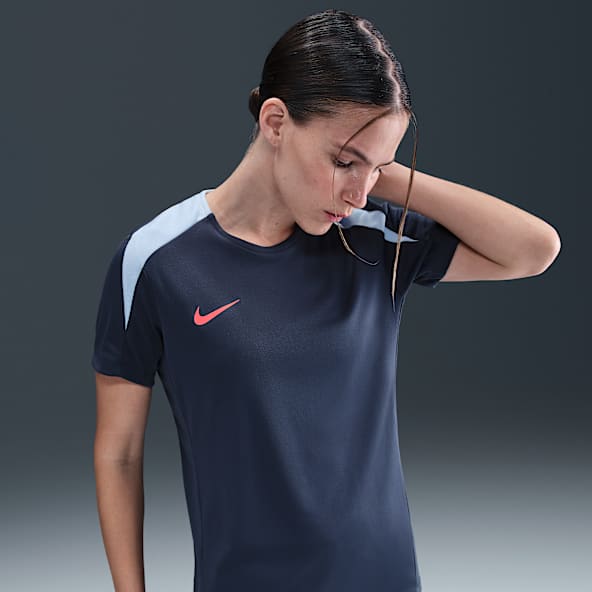 Nike Strike Playera de fútbol de manga corta Dri-FIT para mujer
