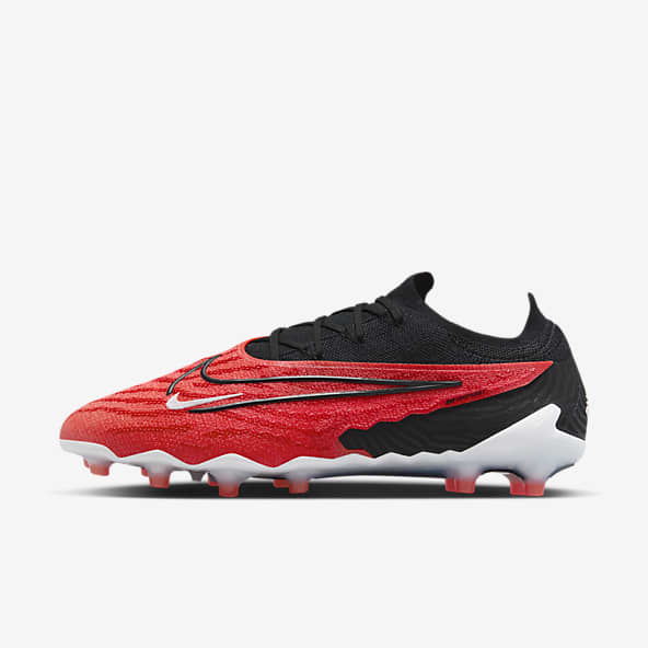 Red Phantom Football Shoes. Nike FI