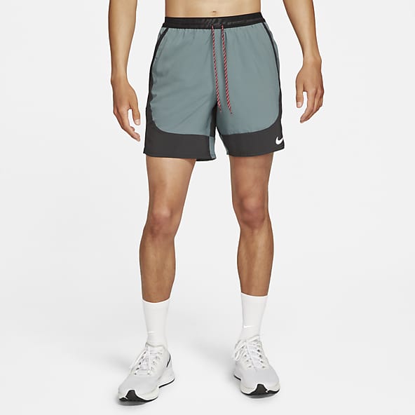 short nike flex stride wild run