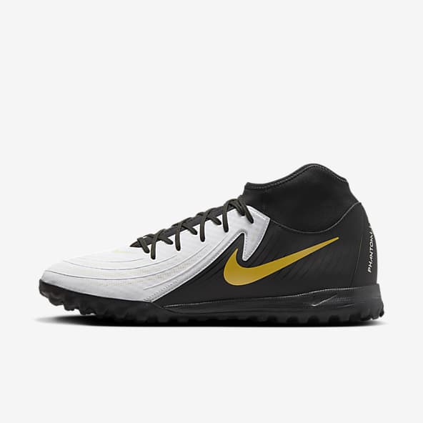 Football Shoes. Nike HR