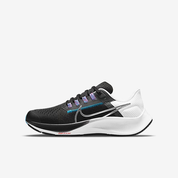 Girls nike running trainers clearance