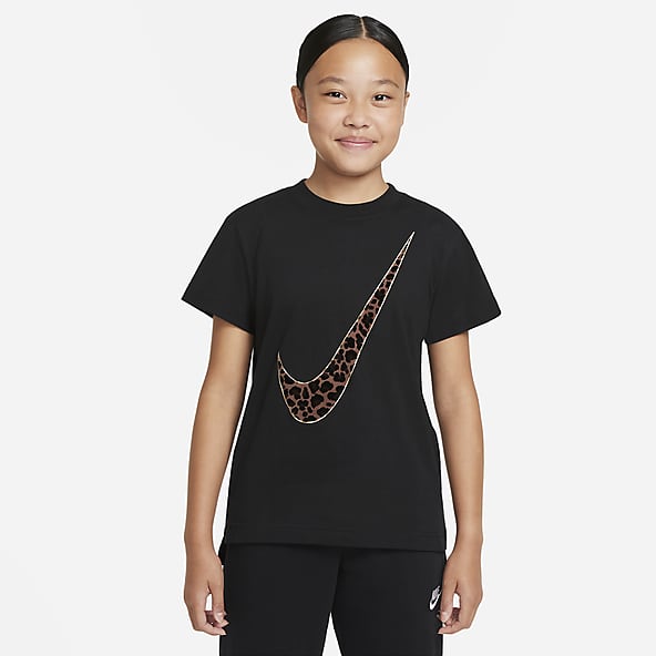 black nike tshirt