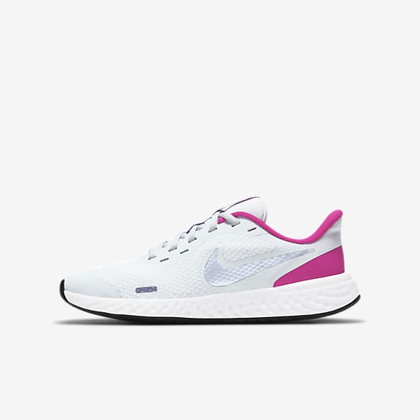 nike youth running shoes