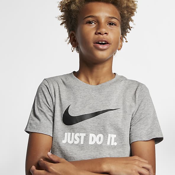 Kloppen Ontrouw Niet ingewikkeld Boys' Shirts & Tops. Nike.com