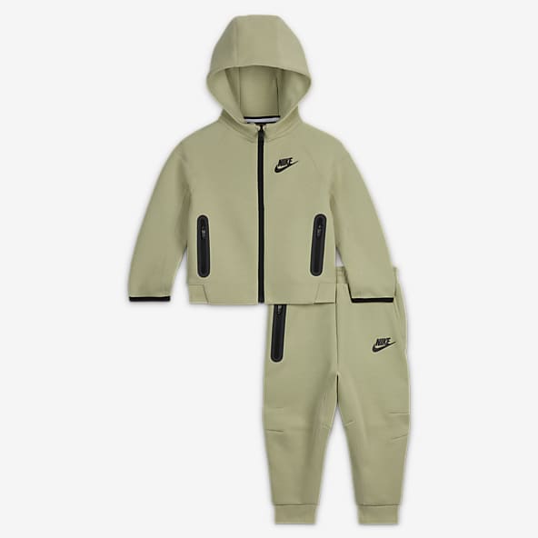 4xl nike tech fleece