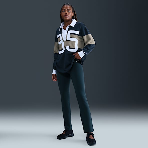 Nike Sportswear Classic Pants acampanados de tiro alto para mujer