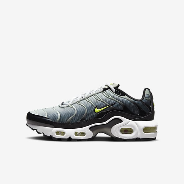 boy air max plus