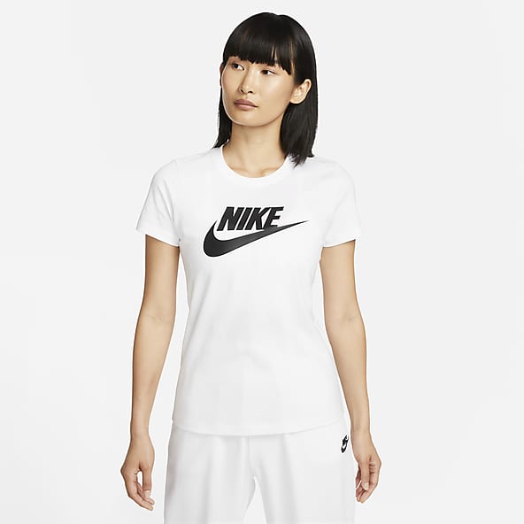 ナイキ スポーツウェア エッセンシャル ウィメンズ ロゴ Tシャツ