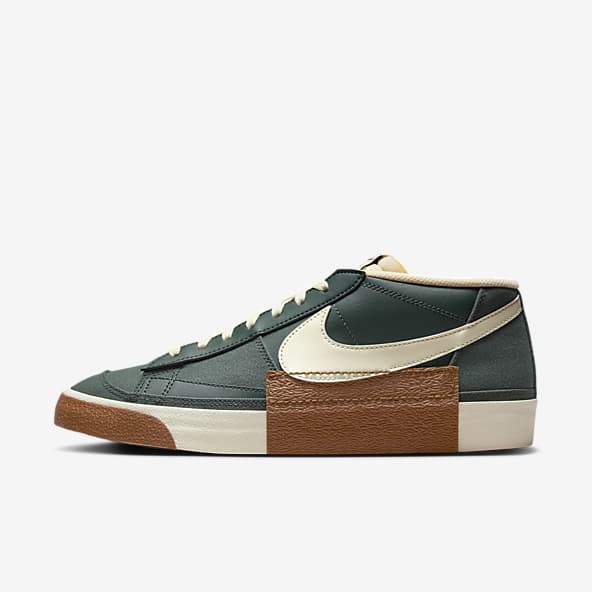 Green Blazer. Nike