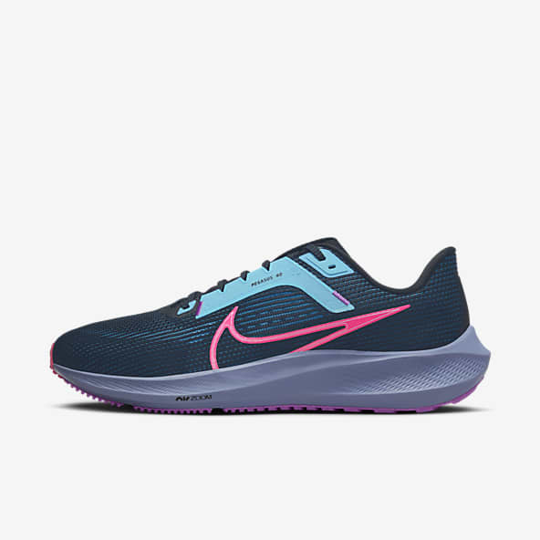 Running Shoes. Nike