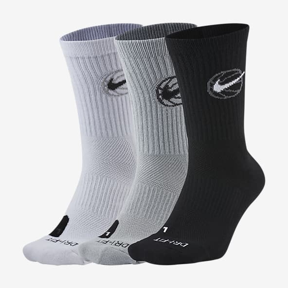 Nike Sportswear Everyday Essential Crew Socks (3 Pairs). Nike LU