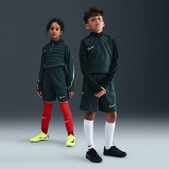 Nike Academy Older Kids' Dri-FIT 18cm (approx.) Football Shorts