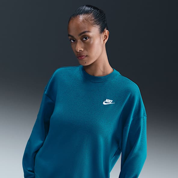 Nike Sportswear Club Fleece Women's Loose Crew-Neck Sweatshirt