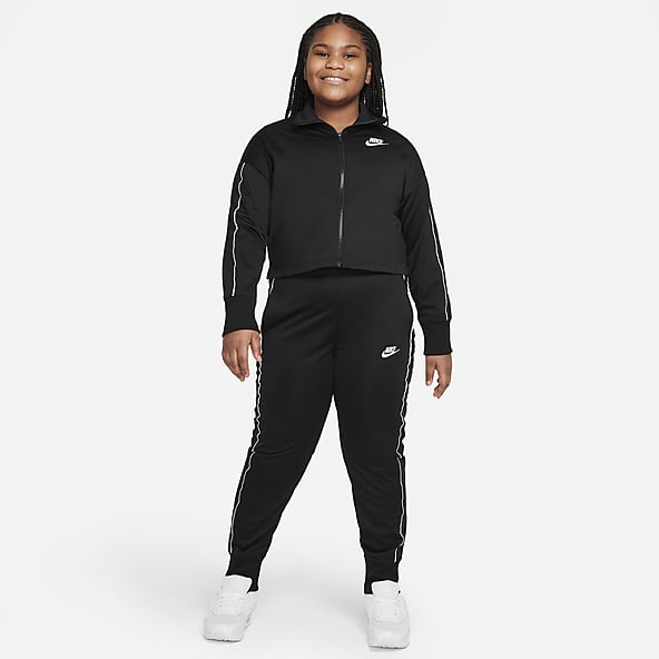 Tracksuits. Nike SE