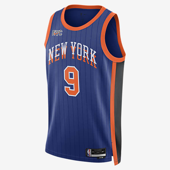New York Knicks Courtside Max90 Men's Nike NBA T-Shirt.