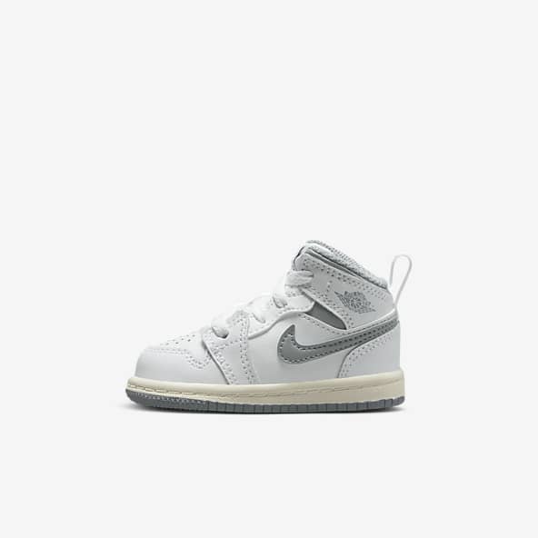 Boys Jordan 1 Shoes. Nike.com