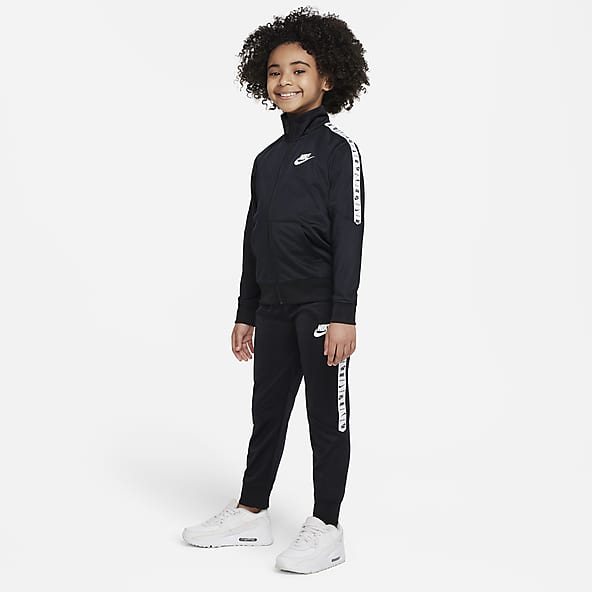 Conjunto nike sportswear outlet