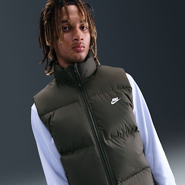 Nike Sportswear Club Men's Therma-FIT Puffer Vest